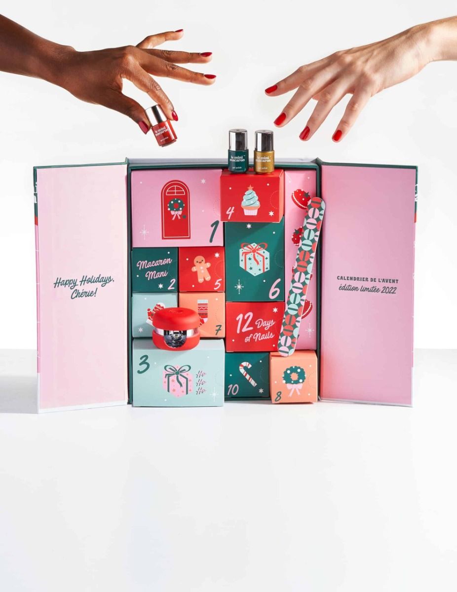 Adventný kalendár 12 dní manikúry