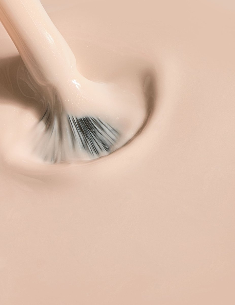 Gelový lak Oat Milk